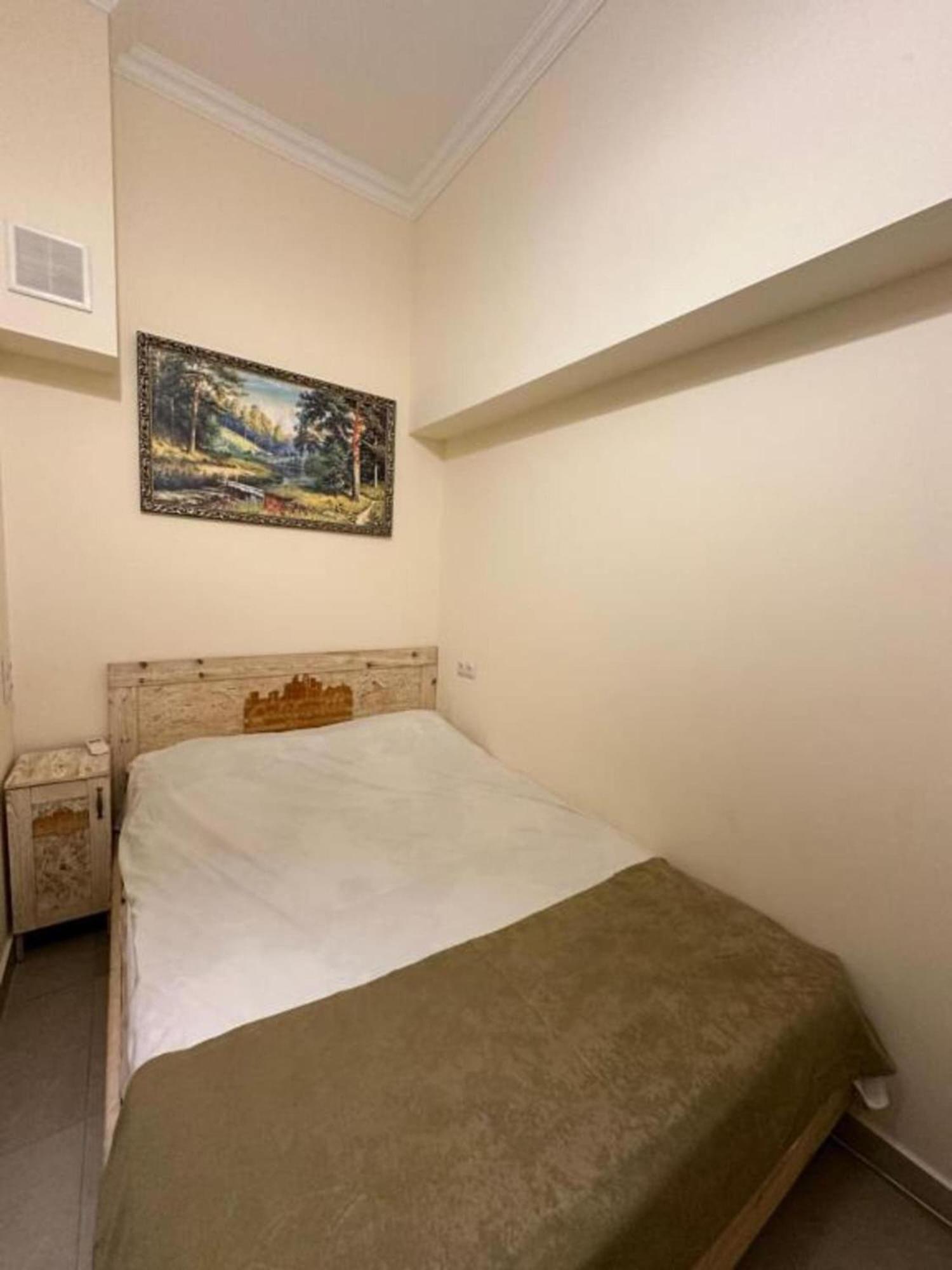 Hotel & Apartments California Ереван Экстерьер фото